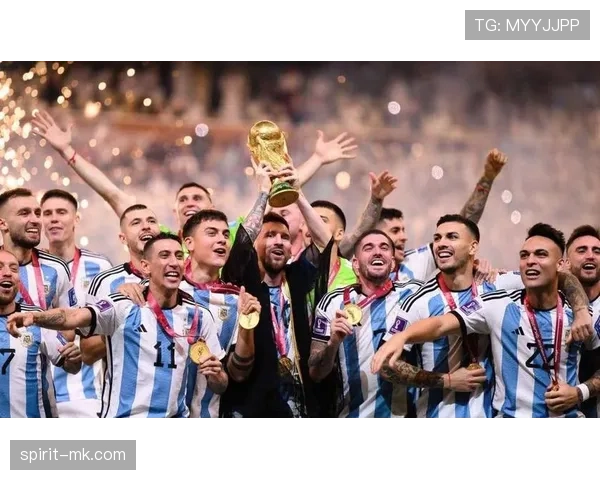 阿根廷队边路速度爆发，世界杯赛场展现强劲竞争力