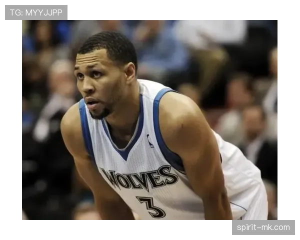 布兰登·罗伊突破能力提升掩护配合显著拉开防守空间